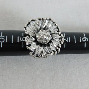 Flower Stretch Ring Rhinestone Cluster Bling Silver Tone Statement Fashion Fun